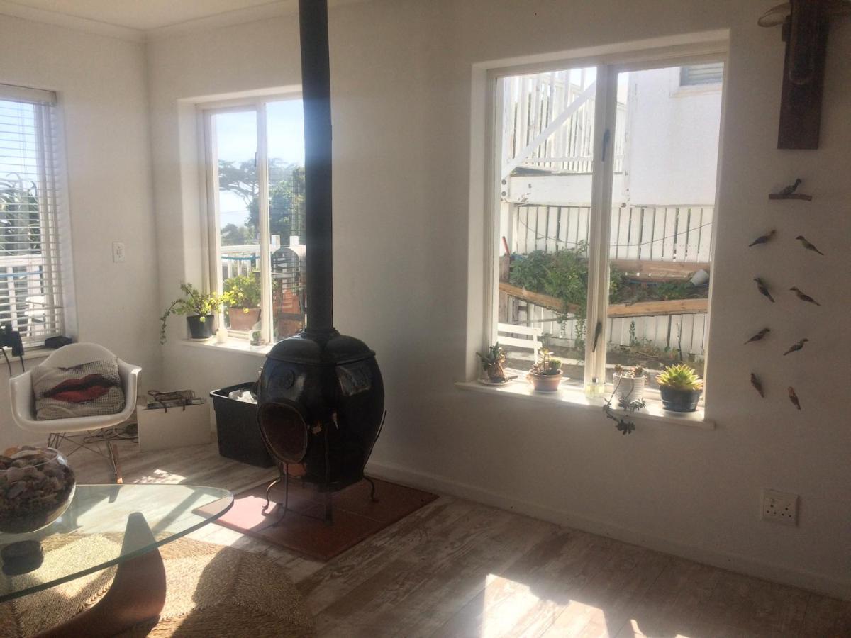 Rustic Beach House 300 Steps From The Ocean كيب تاون المظهر الخارجي الصورة